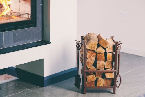 Why Firewood Prices Vary: Is Cheap Firewood Really Good Value?